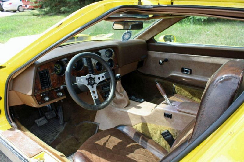 Illustration for article titled Could A Restored Bricklin SV1 Be Worth $18,000?